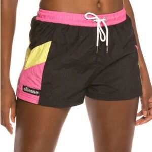 🆕 Ellesse Kasibu light weight shorts